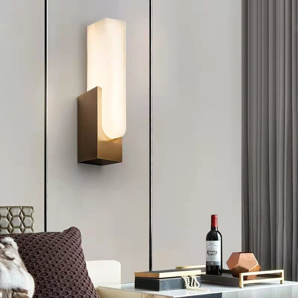 Agatha Alabaster Wall Lamp – detail 4