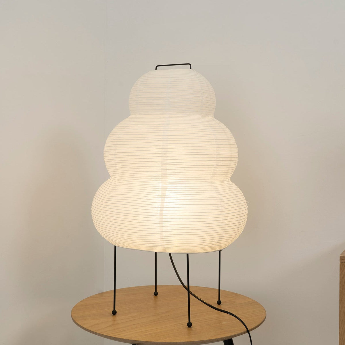Lampa stołowa Wikorev