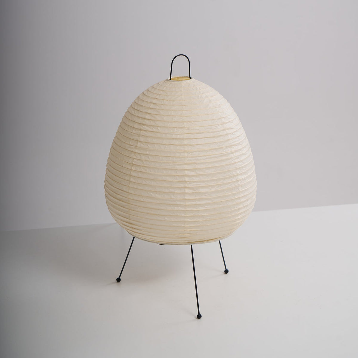 Lampa stołowa Wikorev