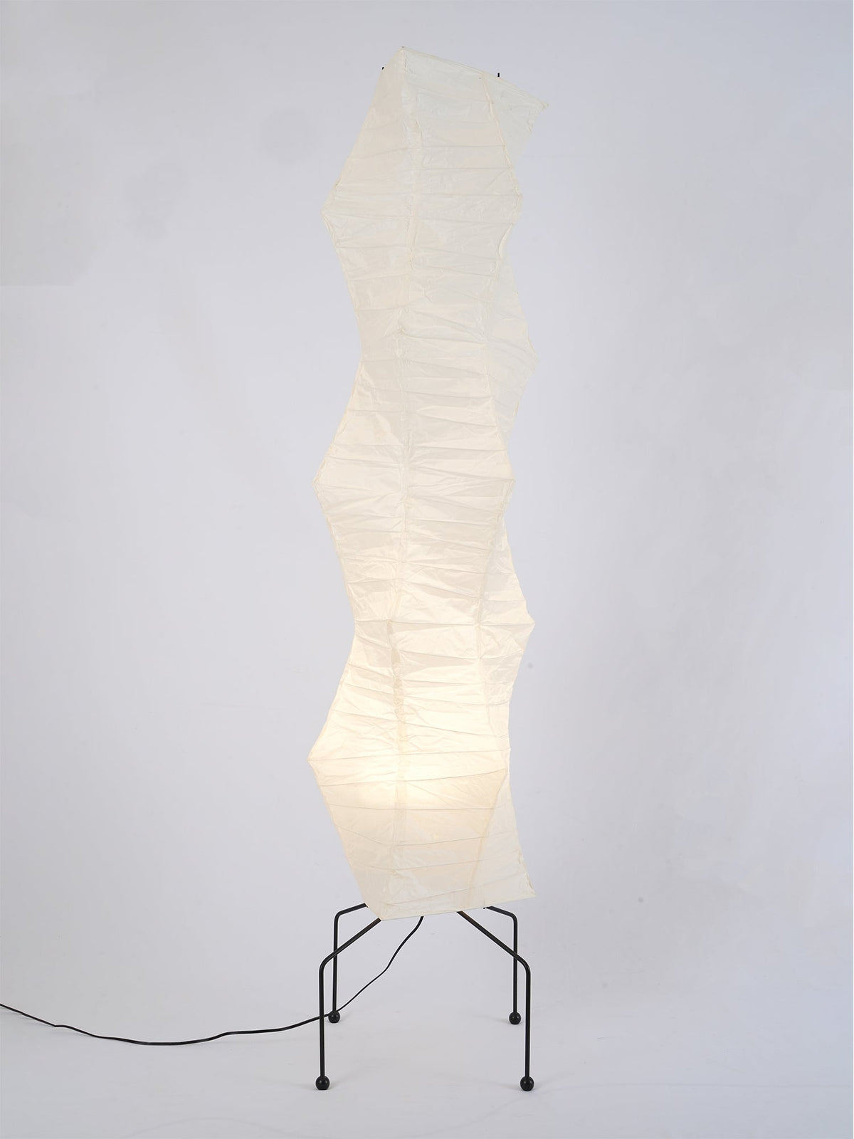 Lampa podłogowa Avel