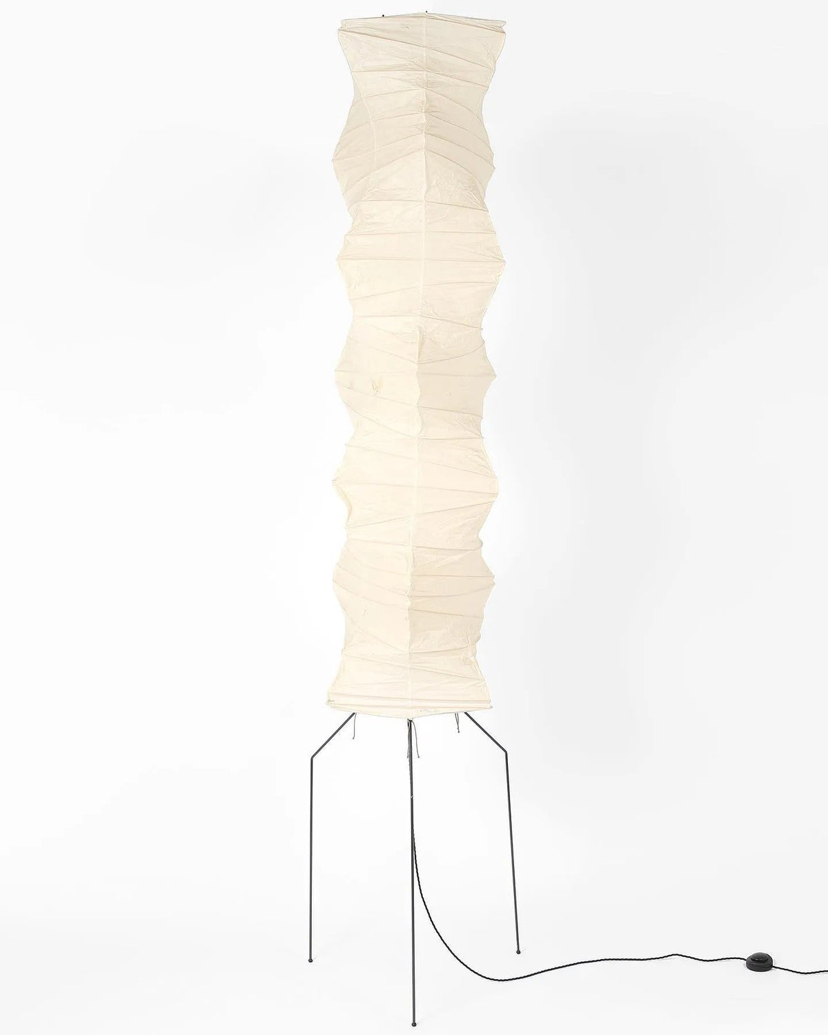 Lampa podłogowa Avel