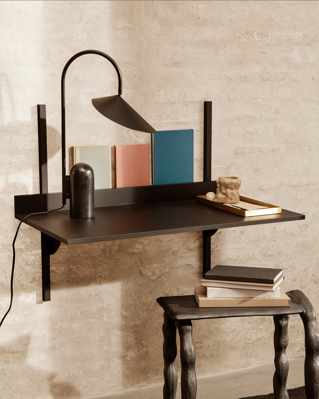 Lampa stołowa minimalistyczna Cellinrik