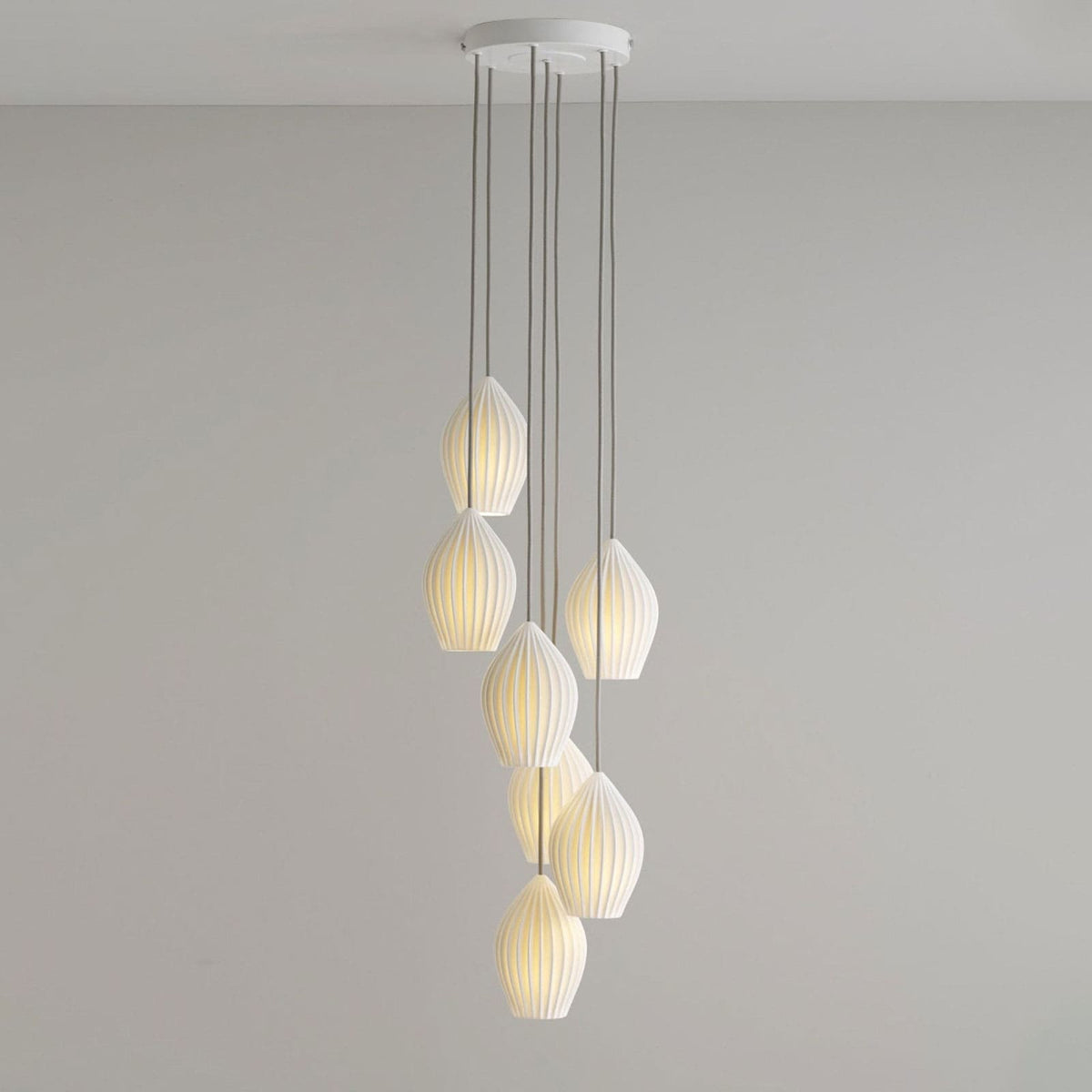 Lampa wisząca ryflowana Pavkalen