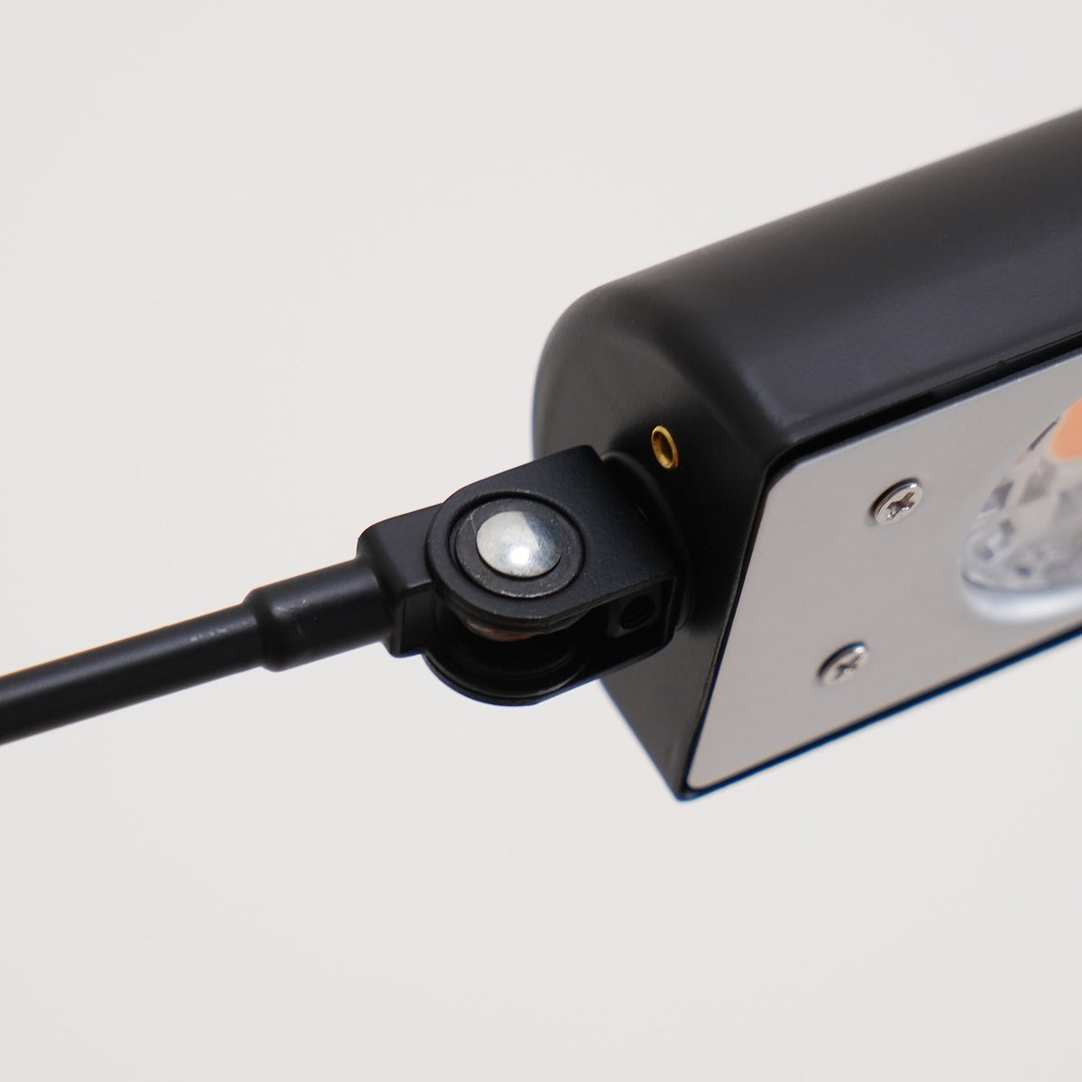 Lampa podłogowa Renmir