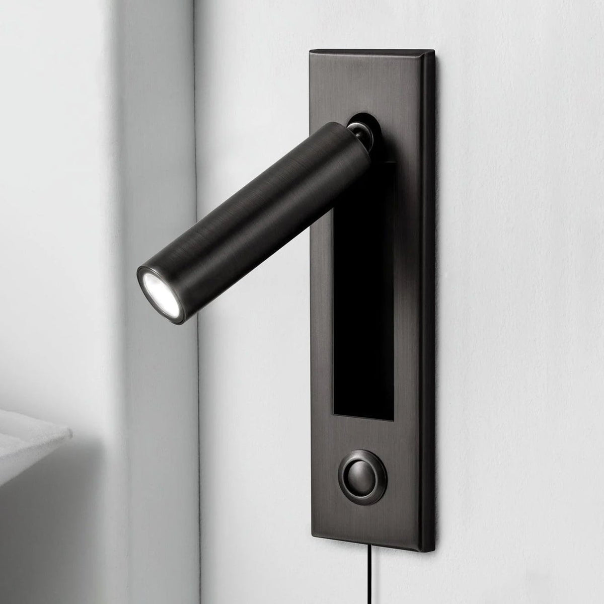 Embedded Bedside Plug - in Sconce - Vakkerlight
