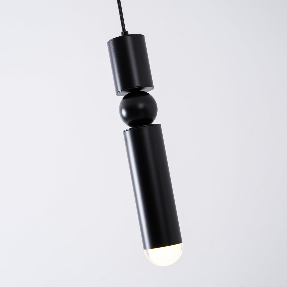 Lampa wisząca tubowa Melskaia