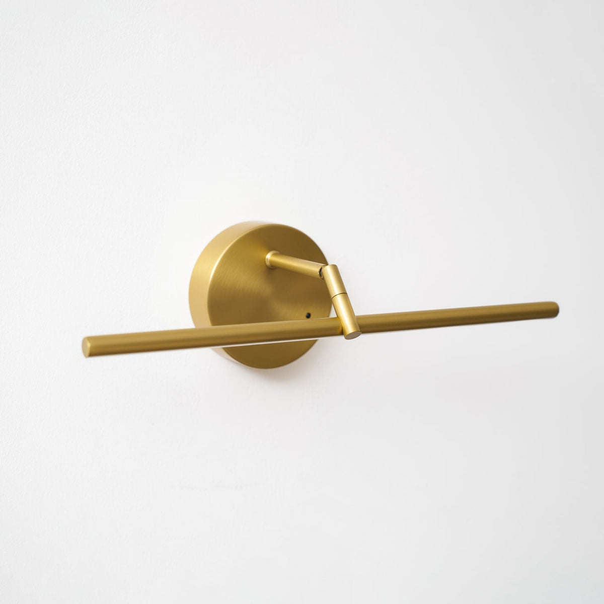 Galleria Slim Rechargeable Wall Light – detail 27