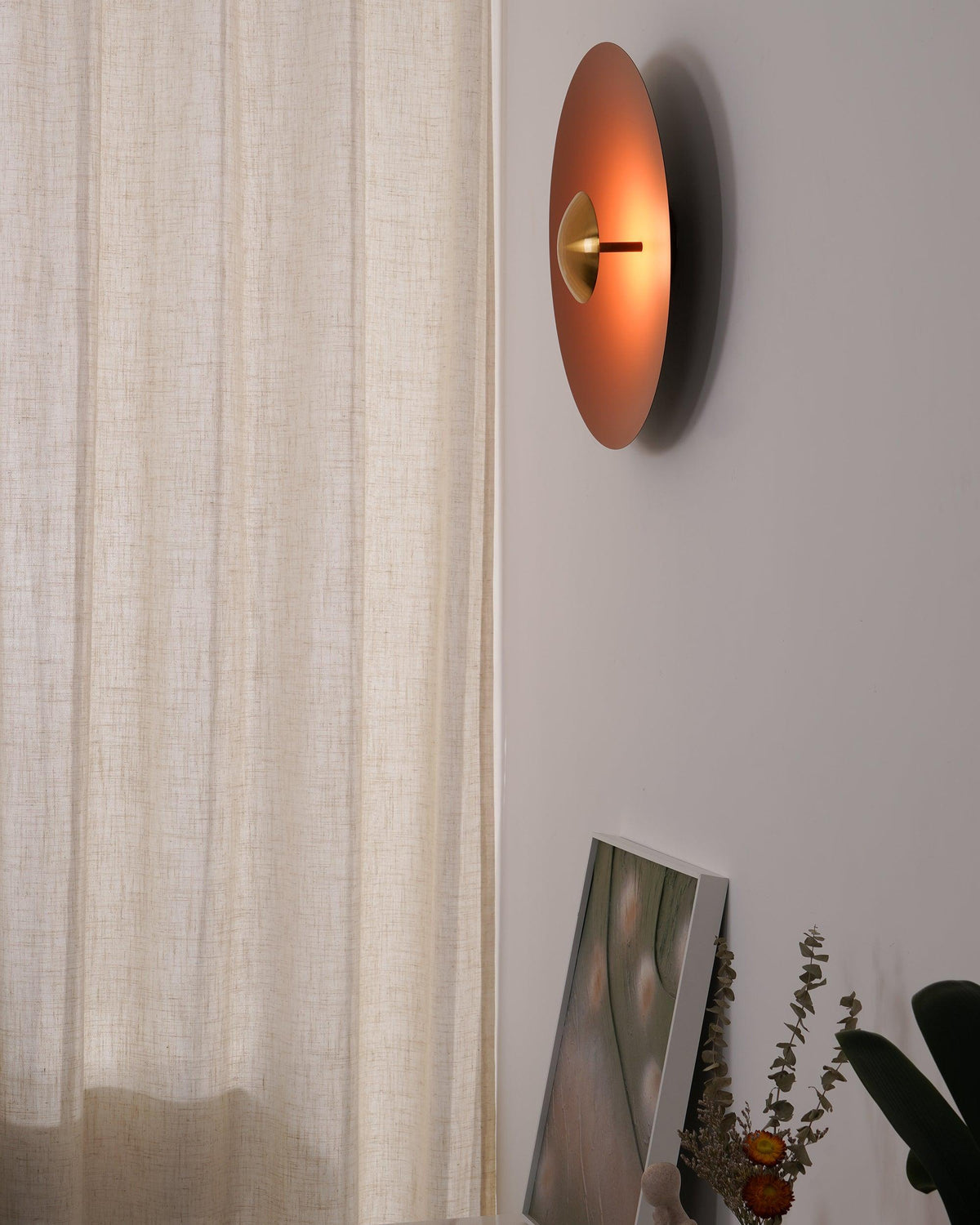 Simplicity Glow Plug-in Wall Light – detail 12