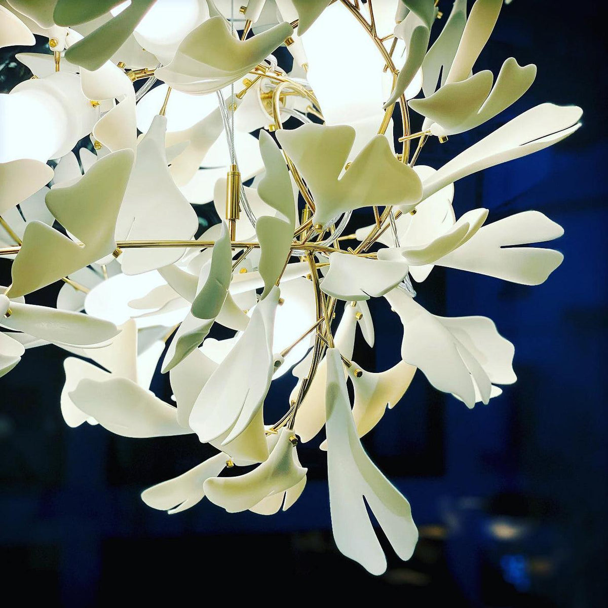 Gingko Vortex Chandelier – detail 26