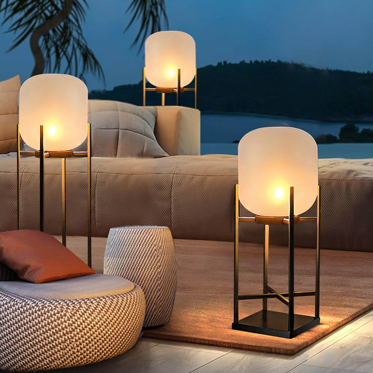 Lampa podłogowa zewnętrzna Mirow