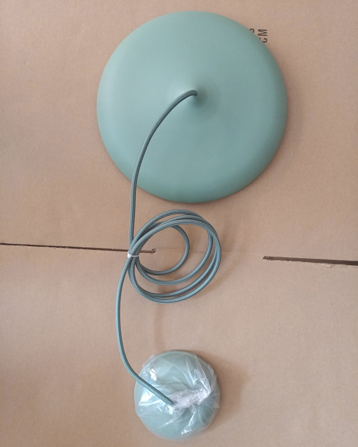 Lampa wisząca okrągła Avekek