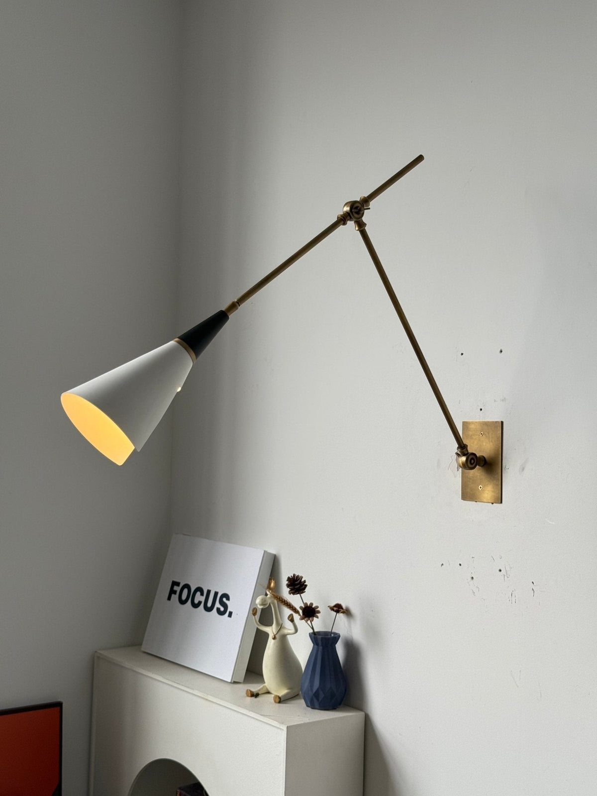 Magari Wall Lamp - Vakkerlight