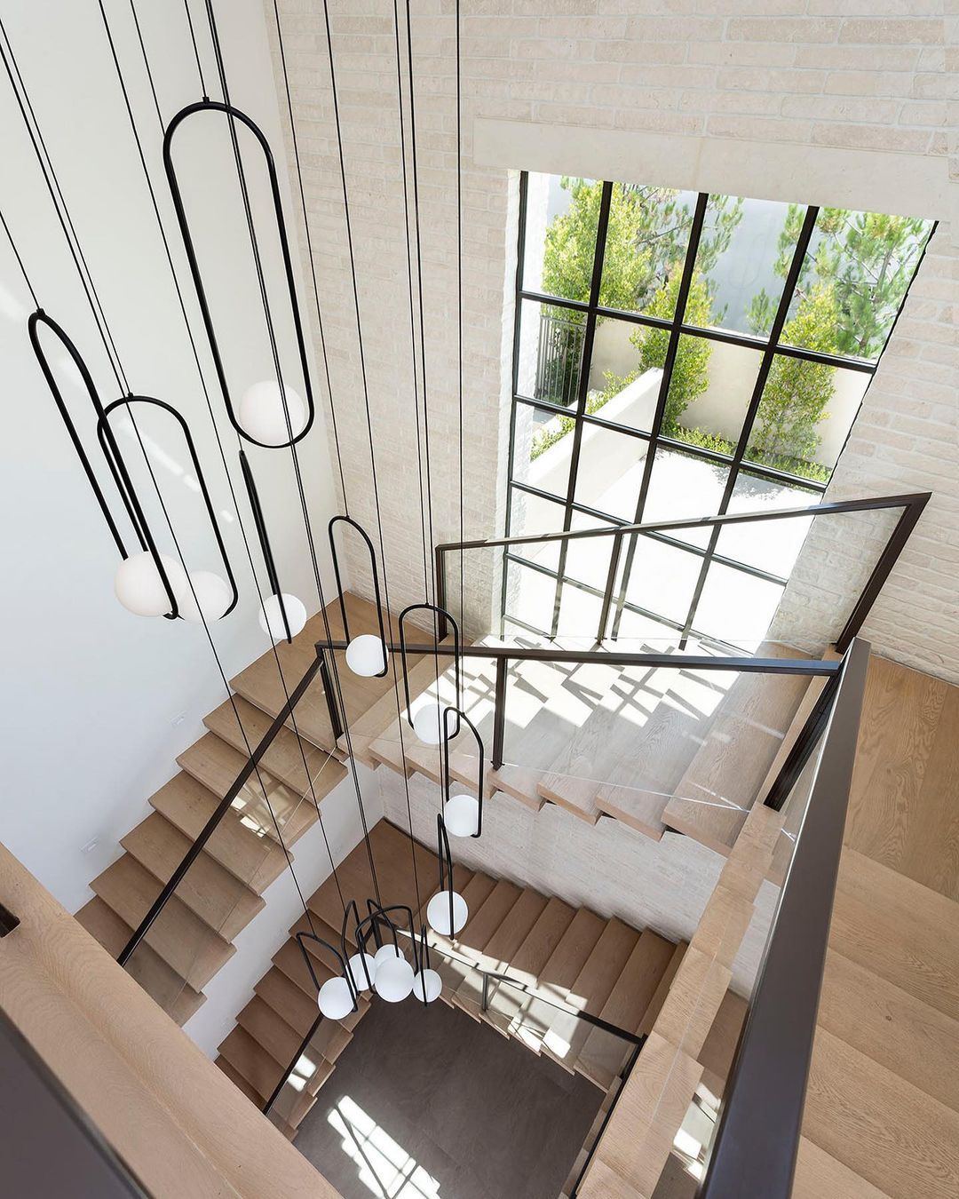 Lampa wisząca minimalistyczna Galara