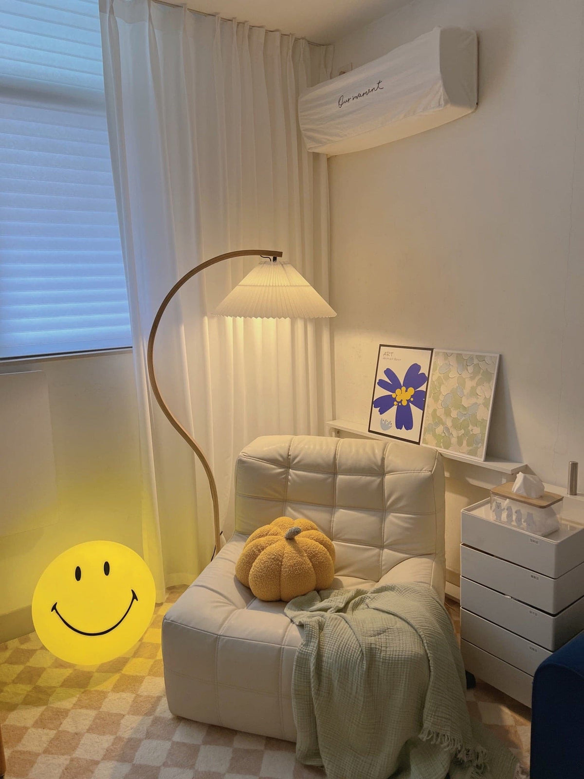 Smiley Table Lamp – detail 25