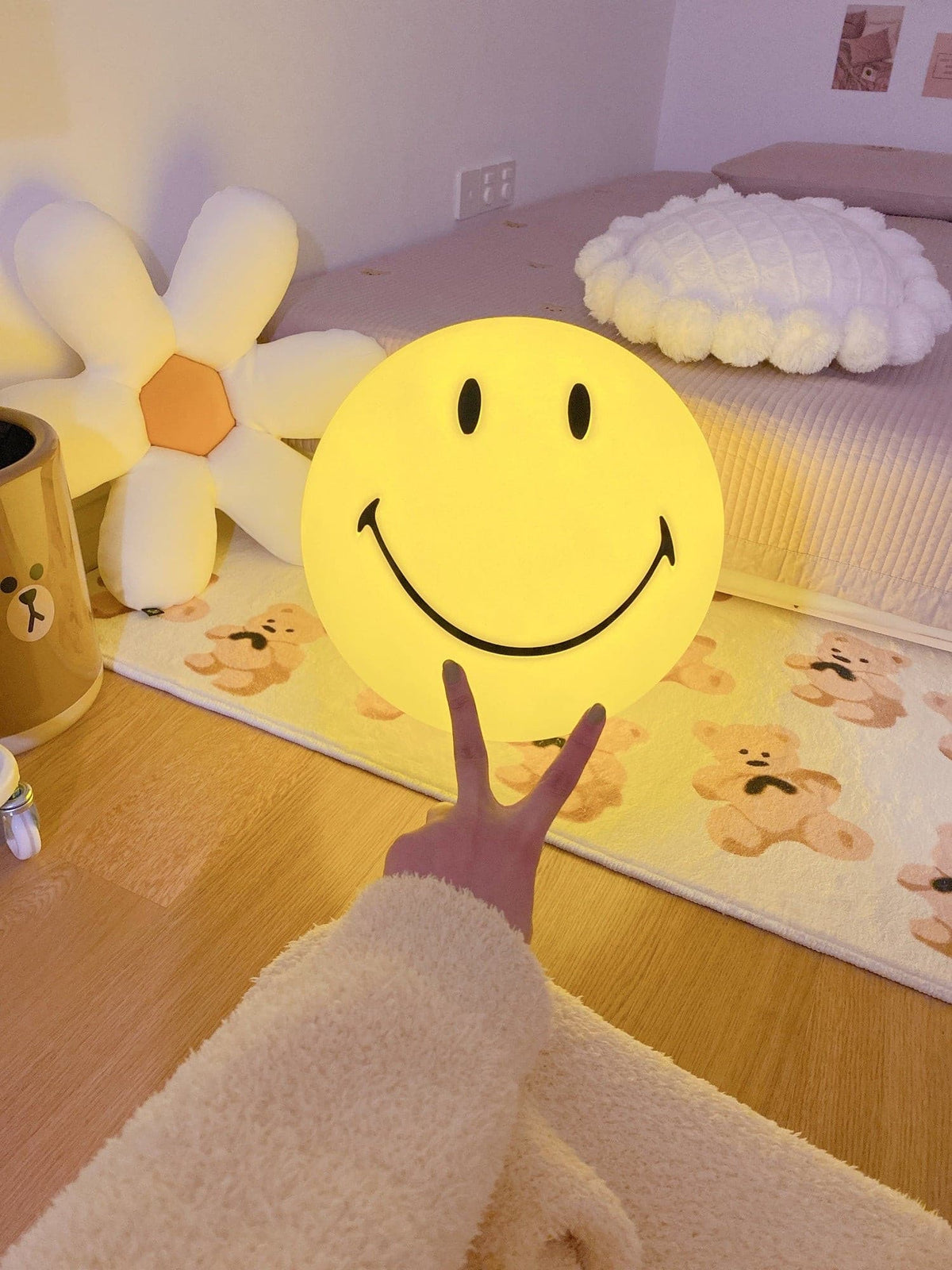 Smiley Table Lamp – detail 26