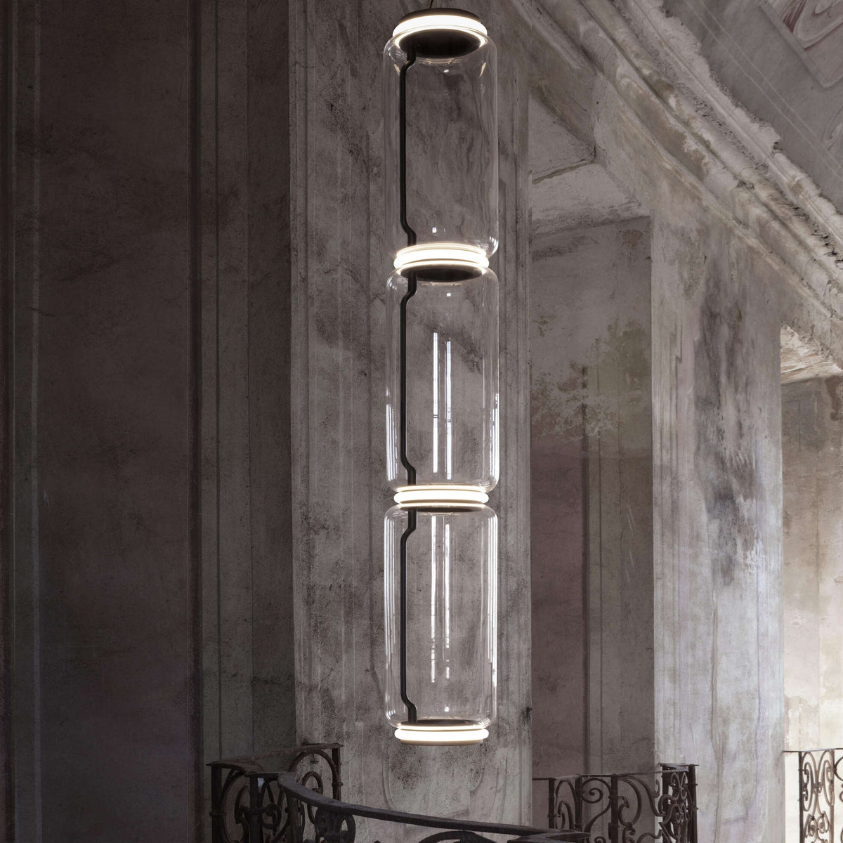 Lampa wisząca minimalistyczna Belvano