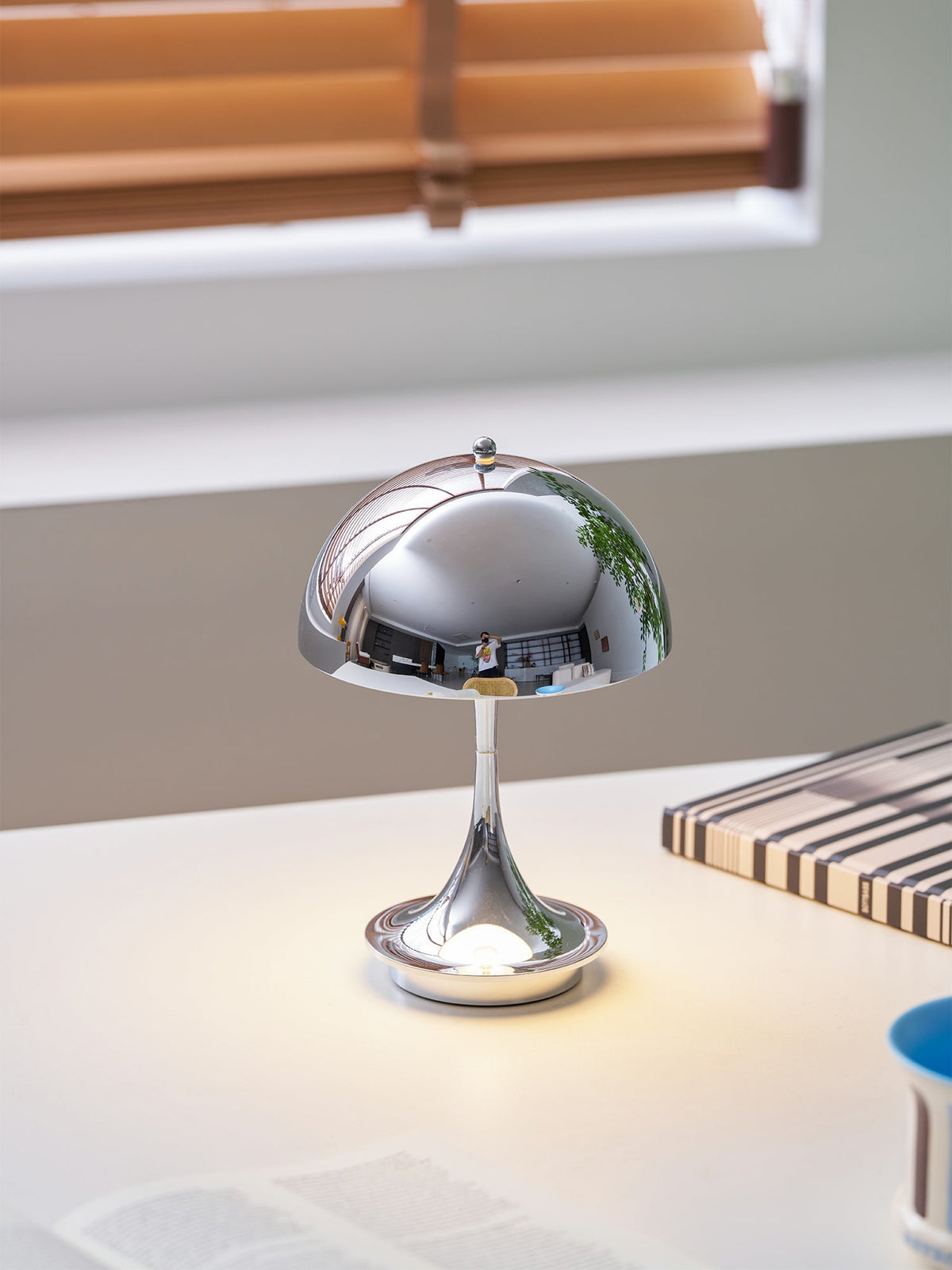 Lampa stołowa zewnętrzna Ludli
