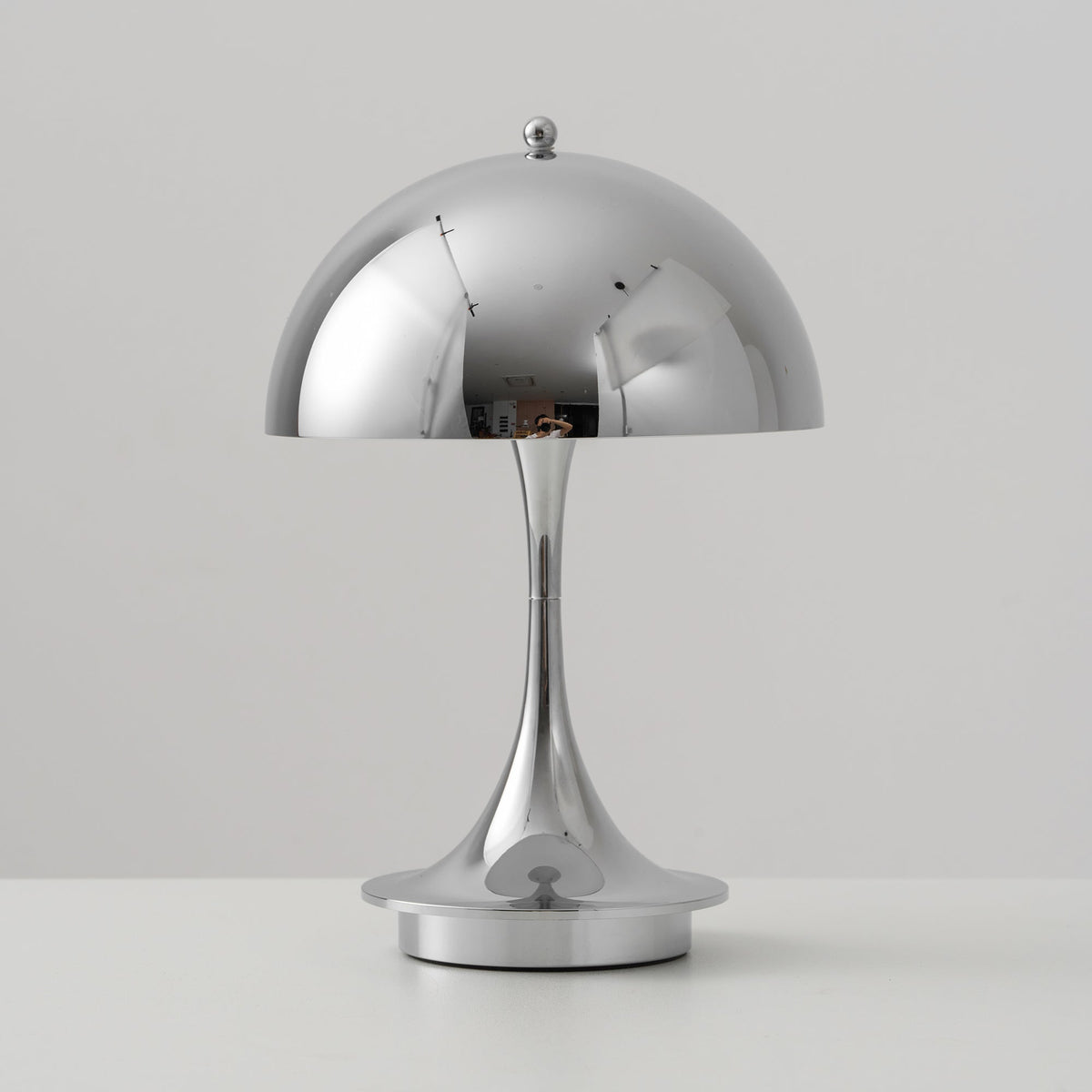 Lampa stołowa zewnętrzna Ludli