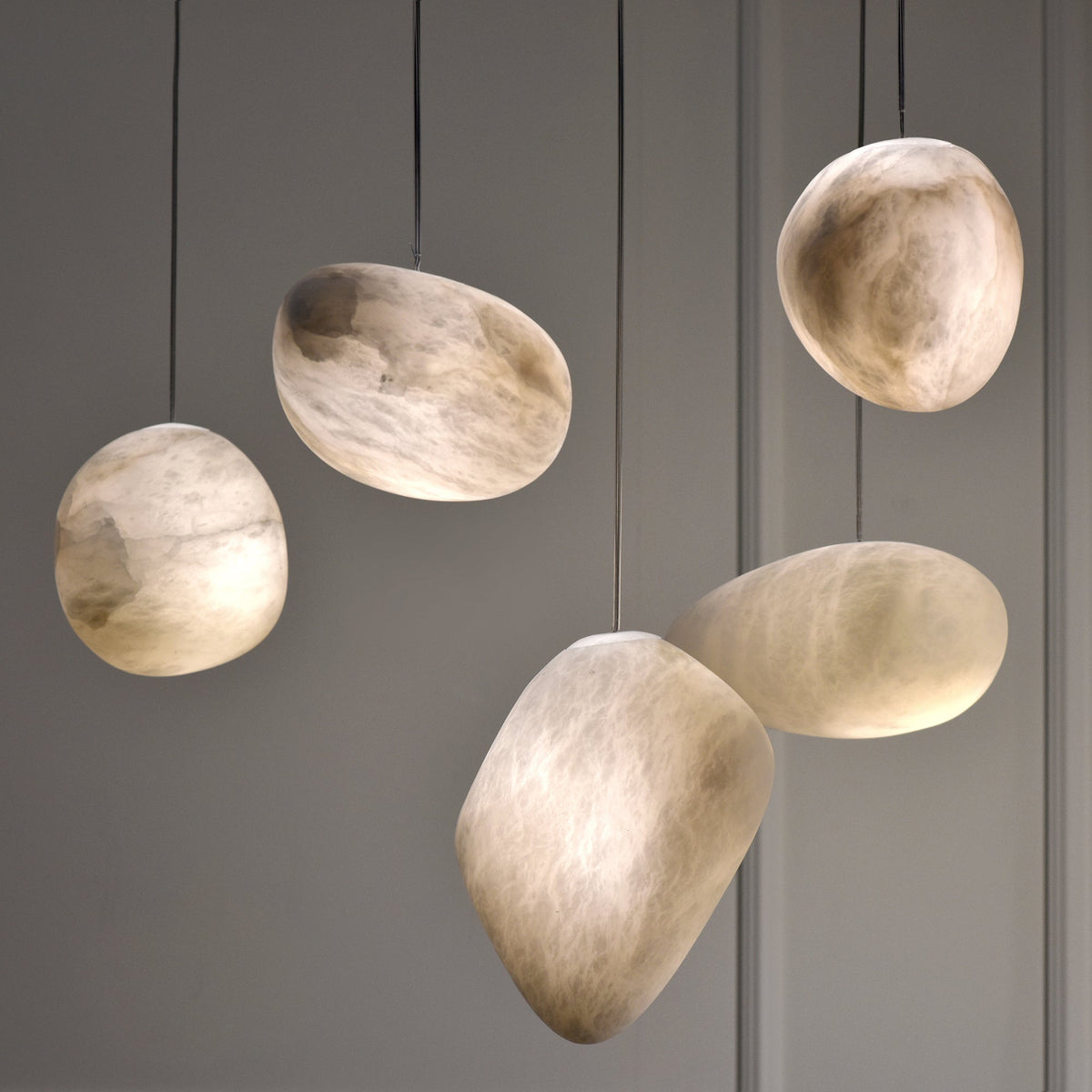 Pebbles Alabaster Pendant Lamp – detail 23