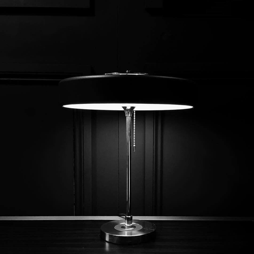 Lampa stołowa nowoczesna Velro
