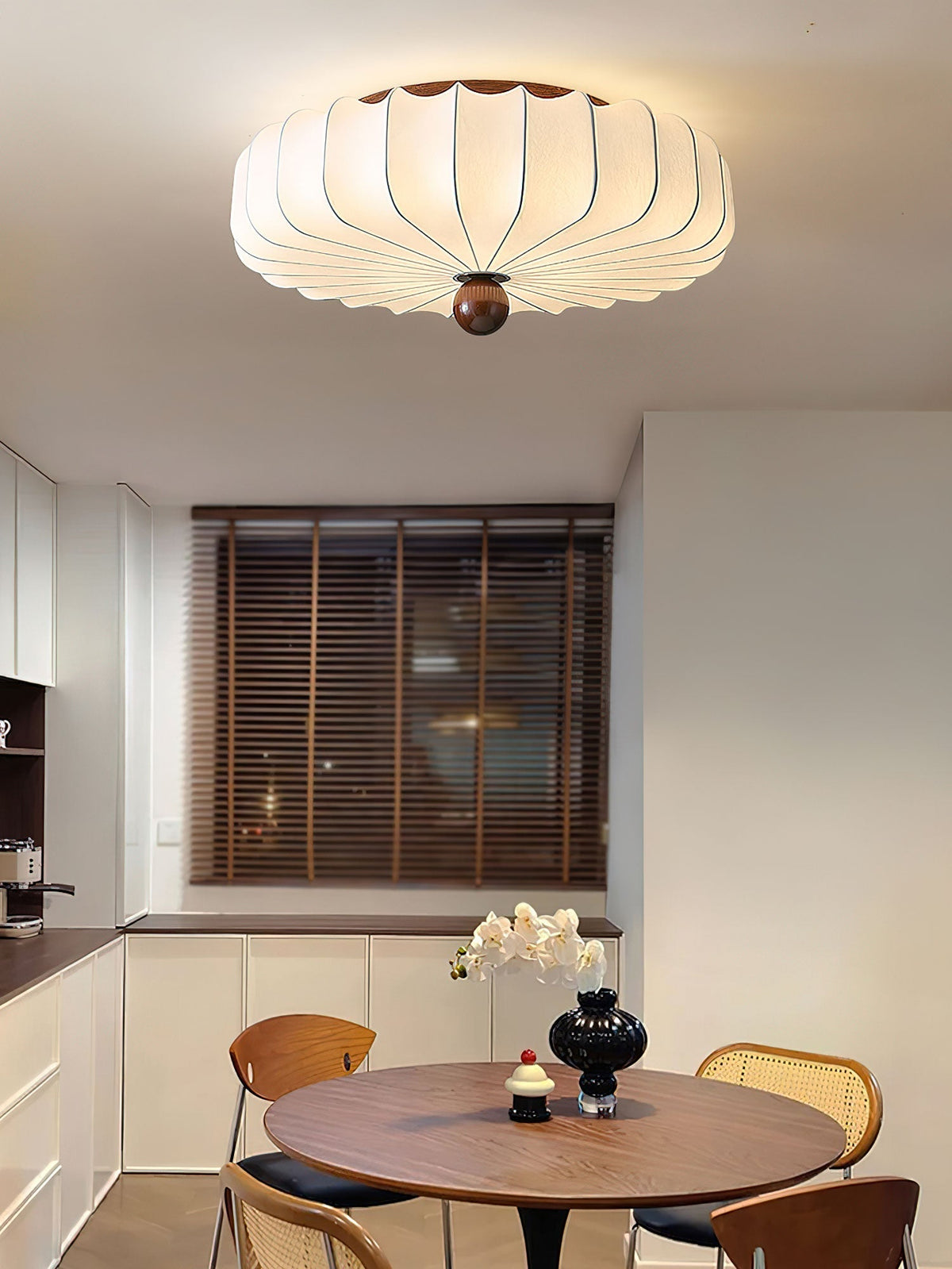 Solenne Blossom Ceiling Light – detail 5