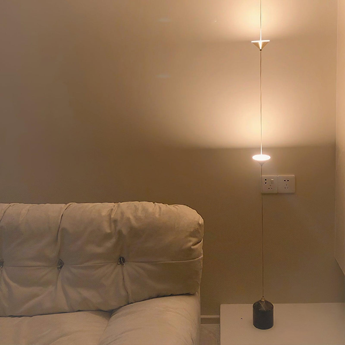Lampa sufitowa Monoya