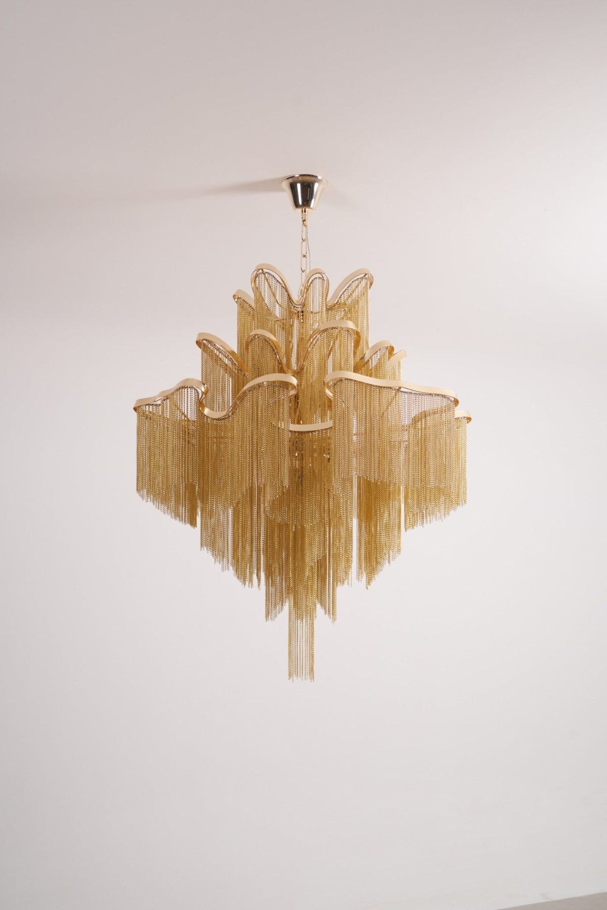 Stream Chain Chandelier - Vakkerlight