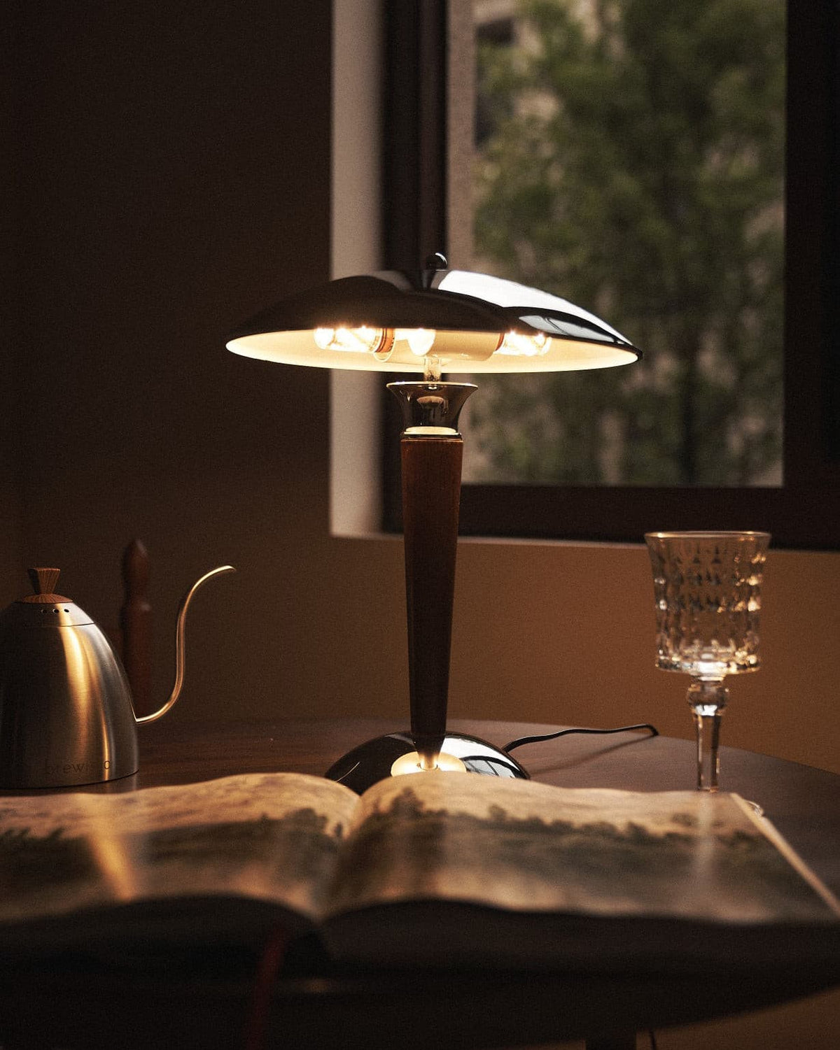 Lampa stołowa Milav