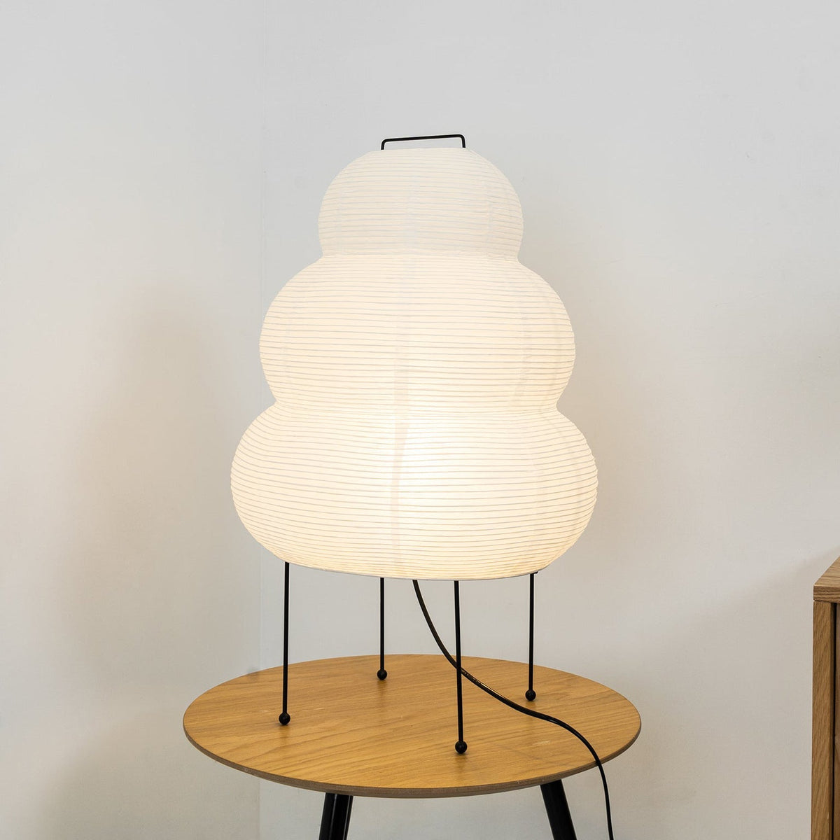 Lampa stołowa Wikorev