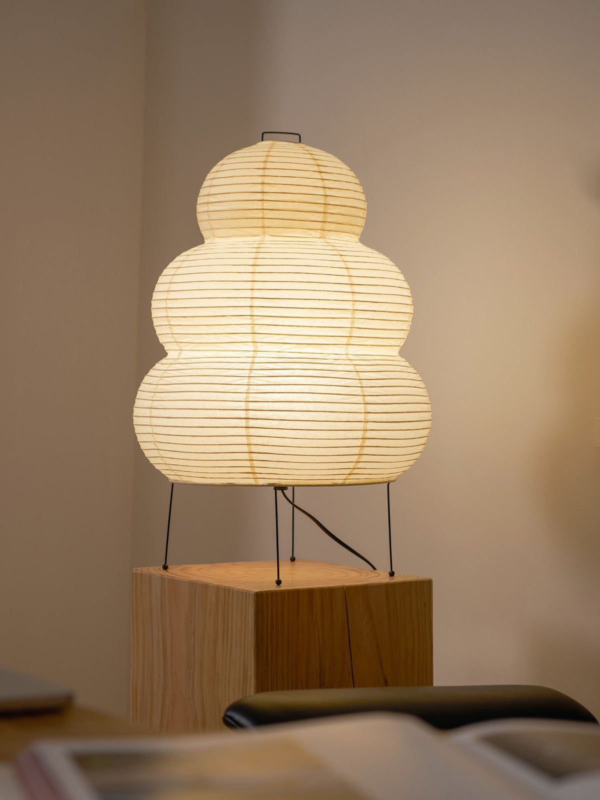 Lampa stołowa Wikorev