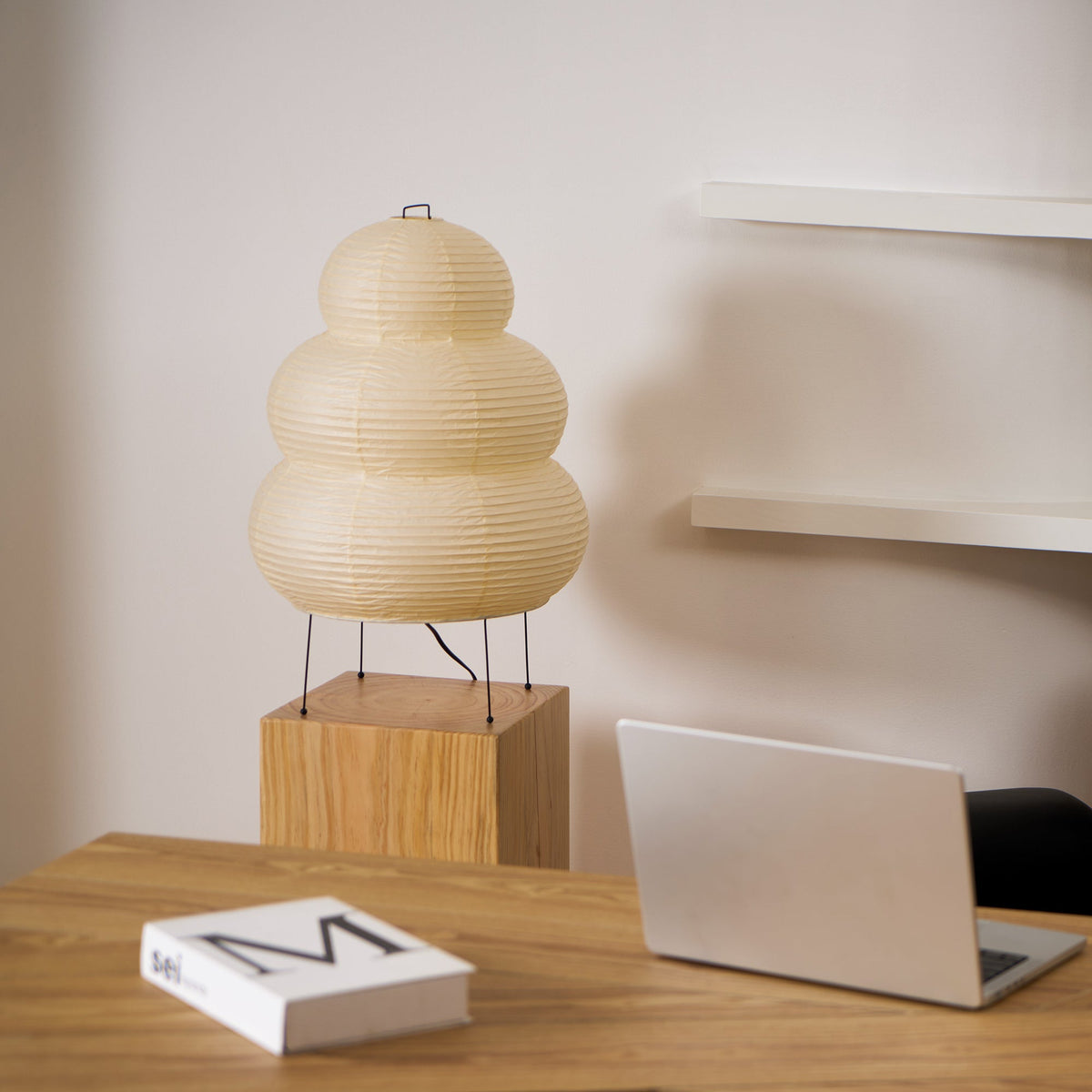 Lampa stołowa Wikorev