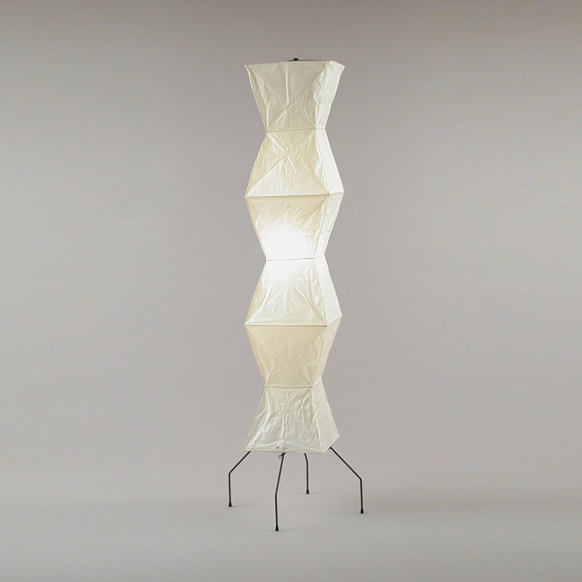 Lampa podłogowa Avel