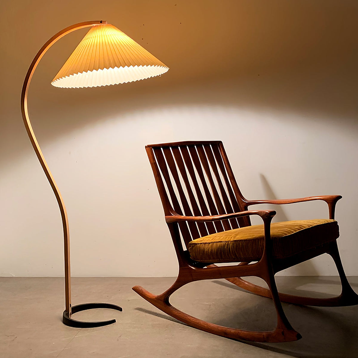 Lampa podłogowa Kason