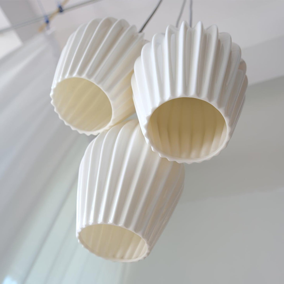Lampa wisząca ryflowana Pavkalen