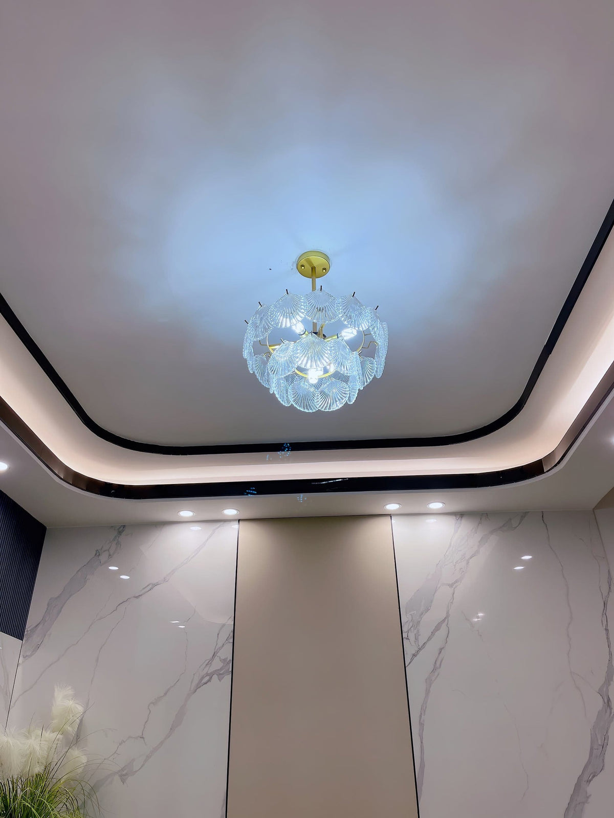 Dekorfine Shell Glass Chandelier — Detail View 54