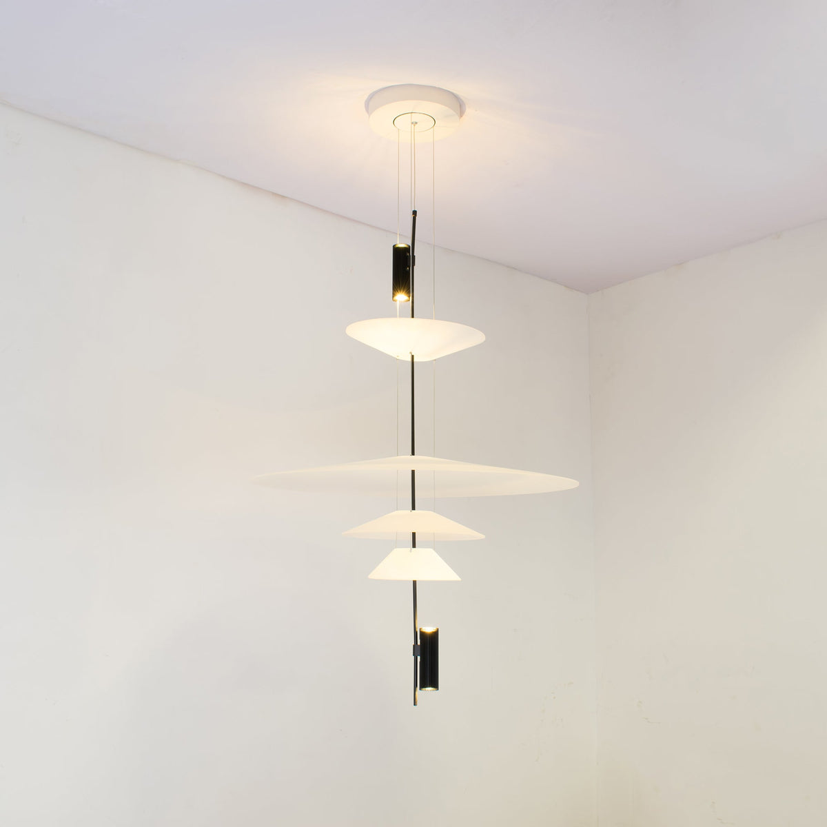 Lampa wisząca nowoczesna Lorva