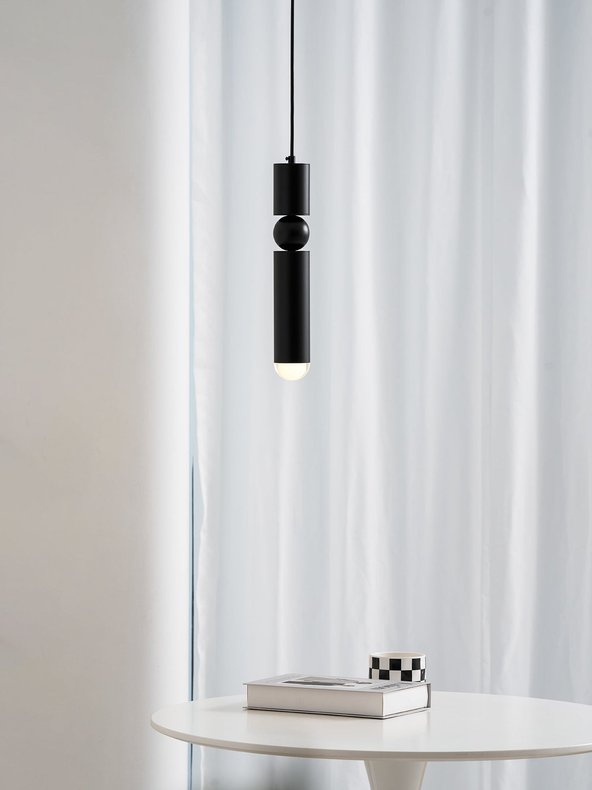 Lampa wisząca tubowa Melskaia