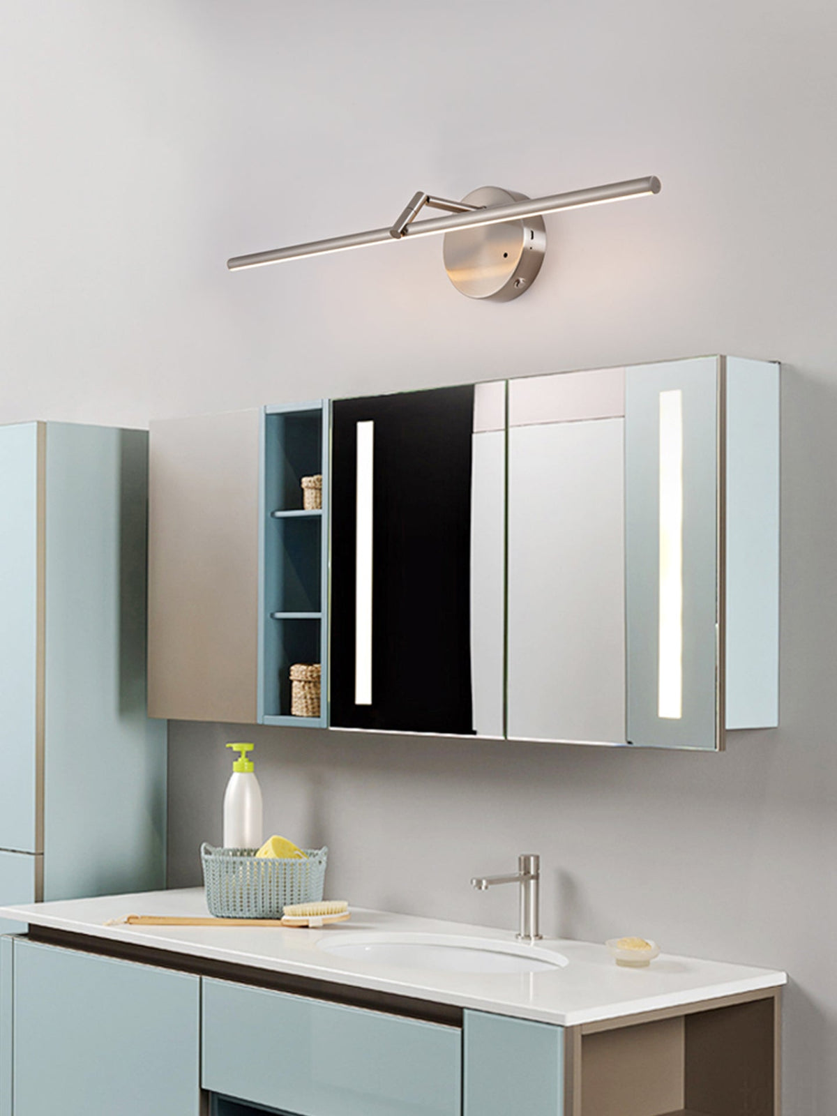 Galleria Slim Rechargeable Wall Light – detail 11