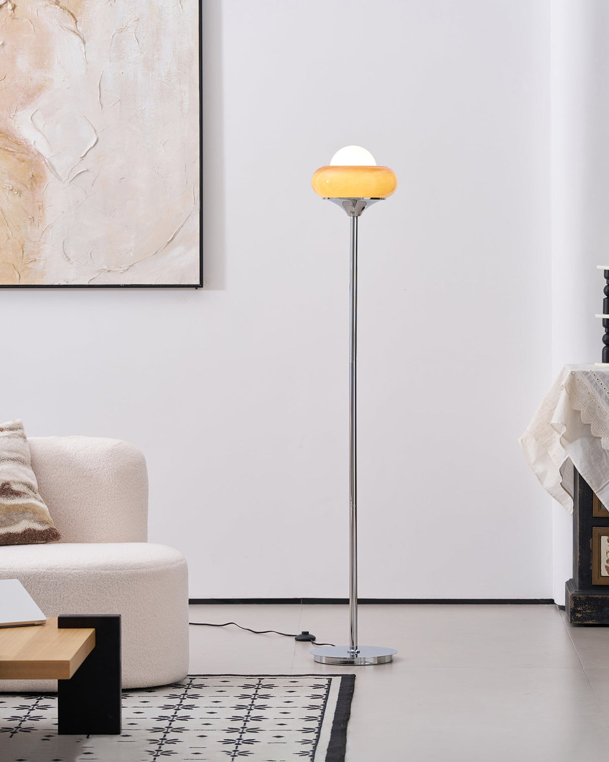 Lampa podłogowa kulista Venerin