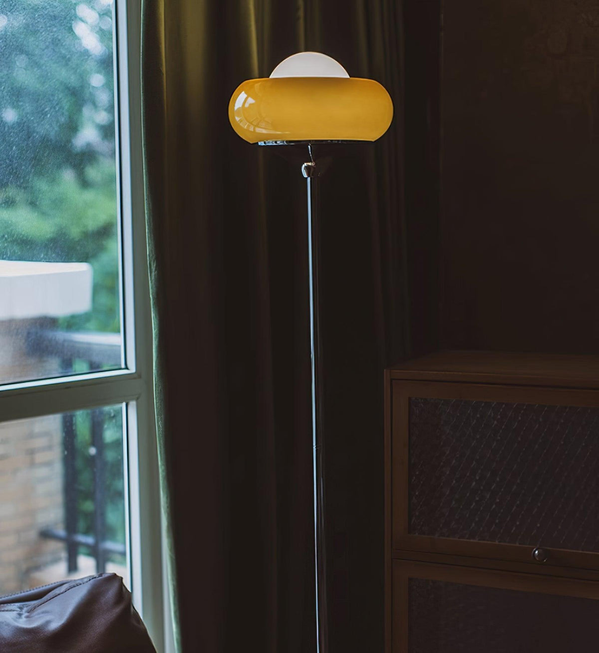 Lampa podłogowa kulista Venerin