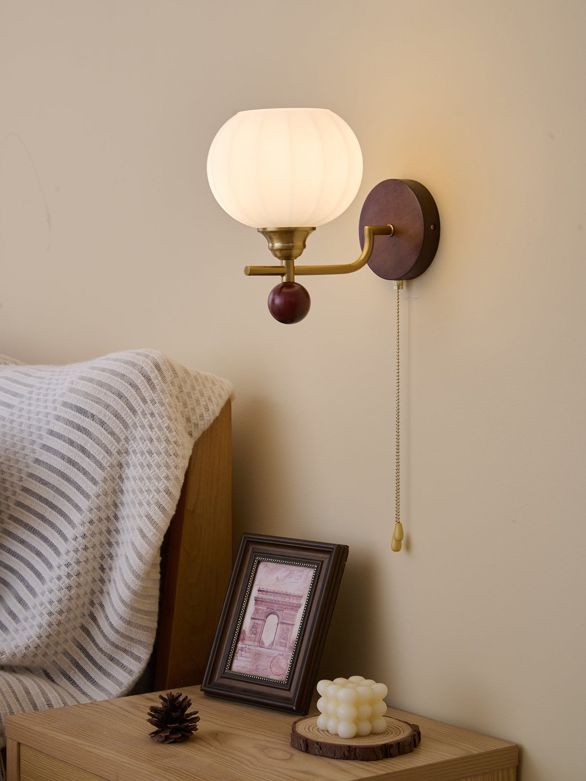 Lumea Crest Wall Lamp – detail 6