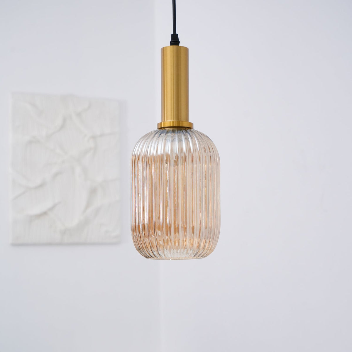 Lampa wisząca ryflowana Elma
