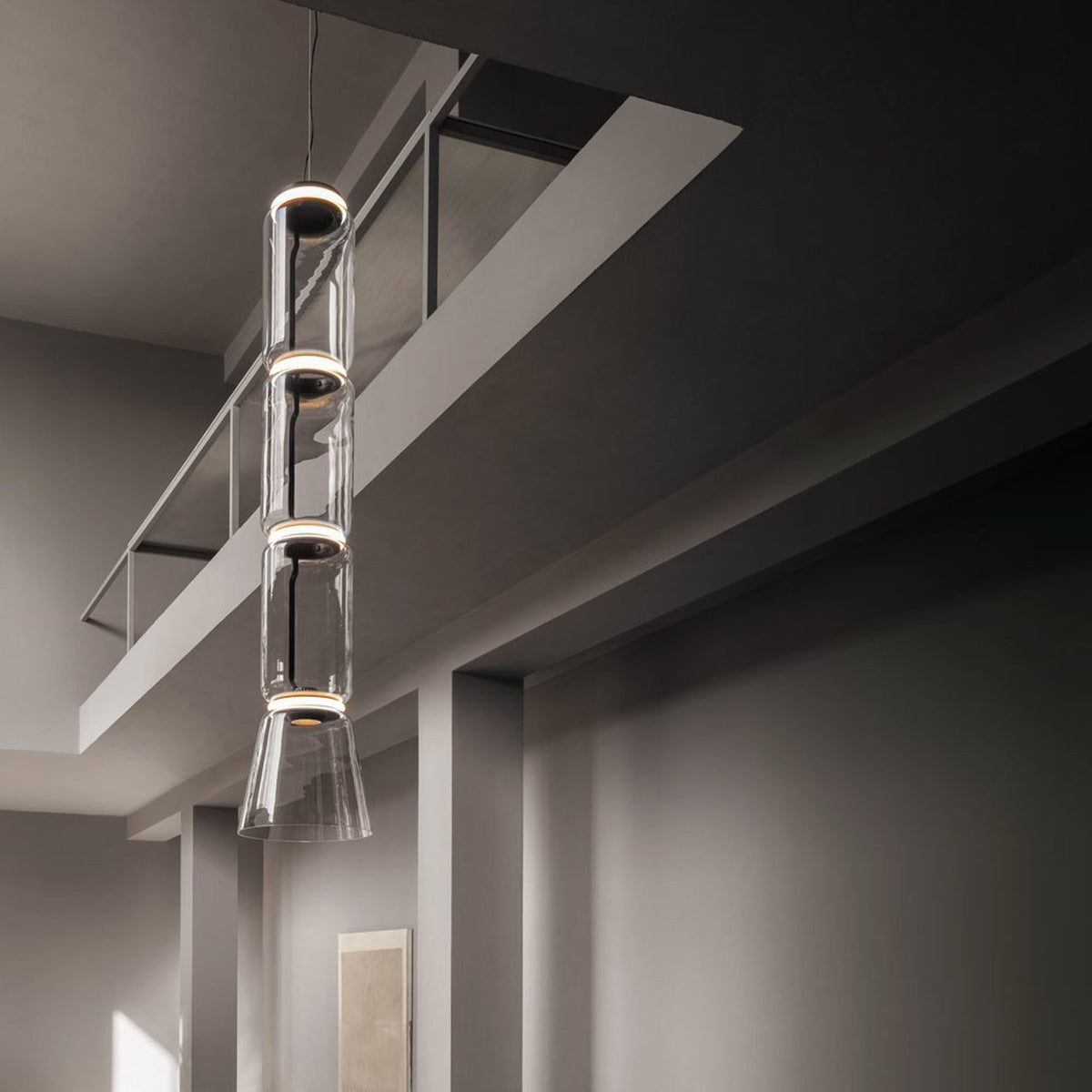Lampa wisząca minimalistyczna Belvano