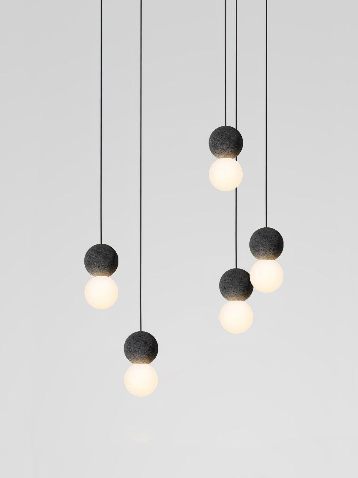 Lampa wisząca kulista Domskimir