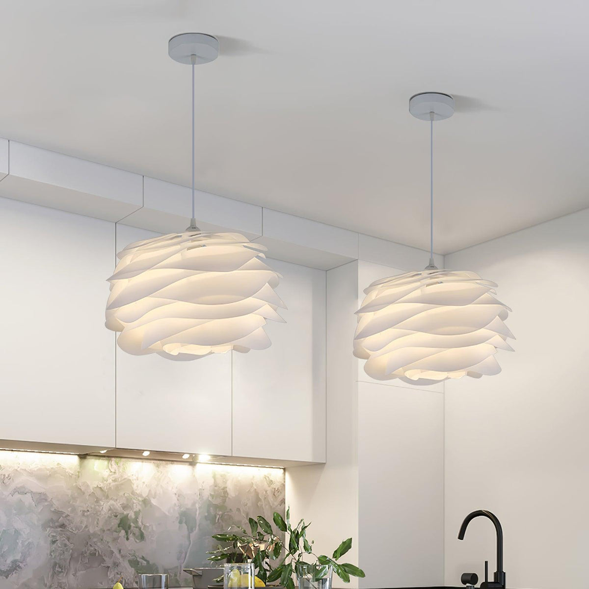 Lampa wisząca kwiatowa Kornrik