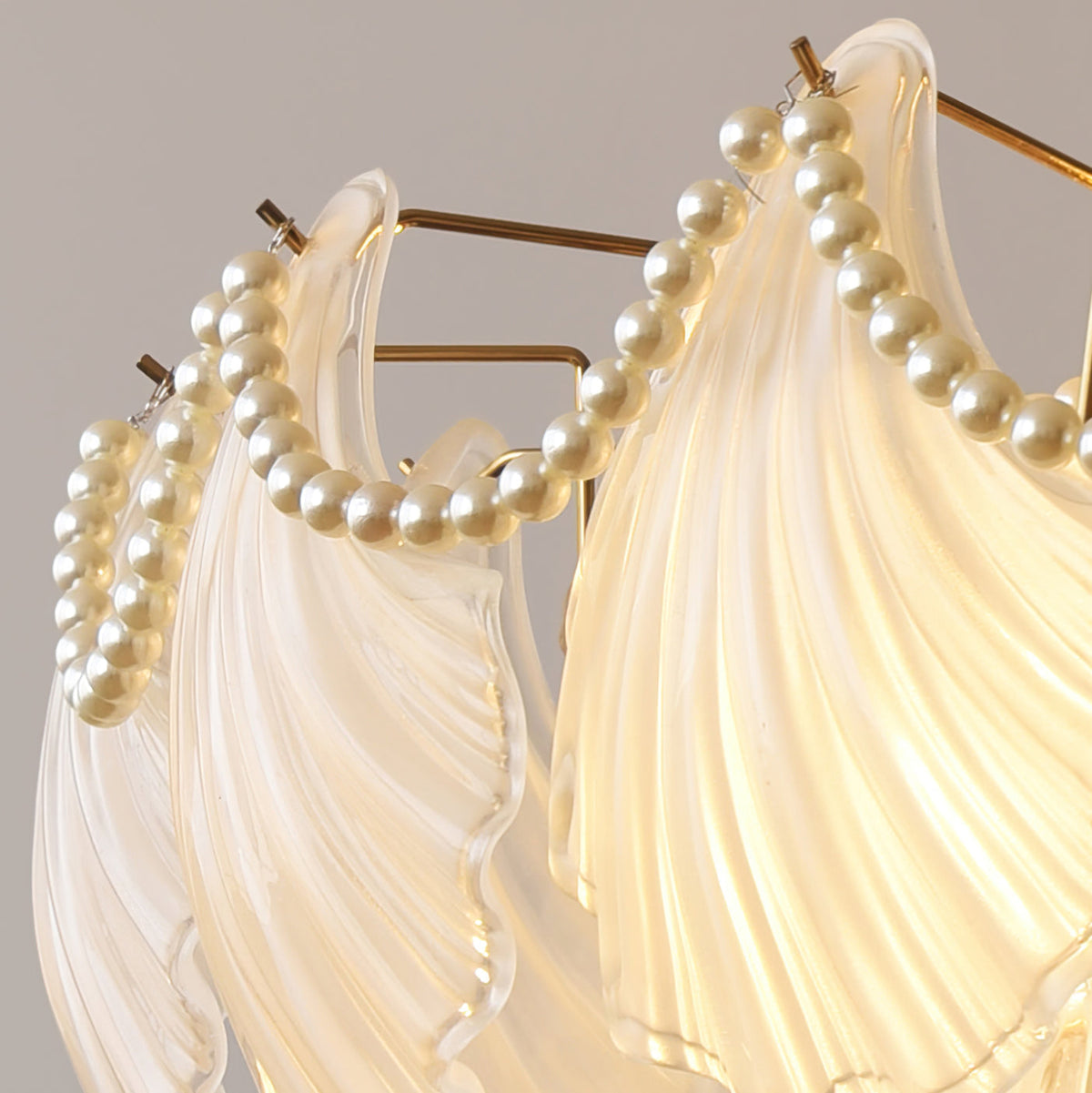 Scallop Shell Chandelier – detail 8