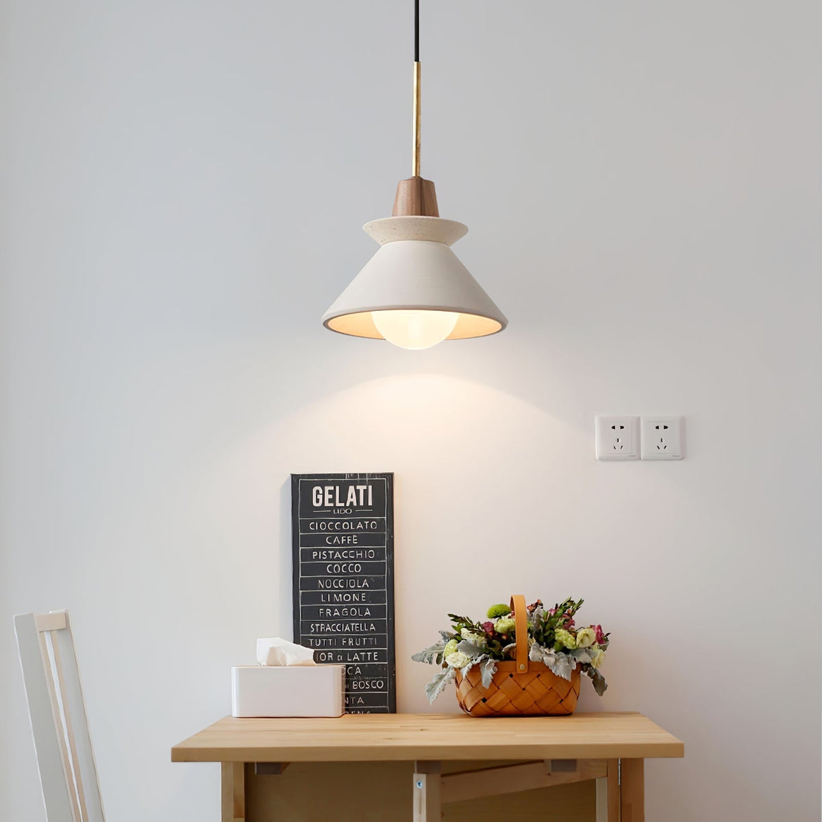 Lampa wisząca stożkowa Radeko