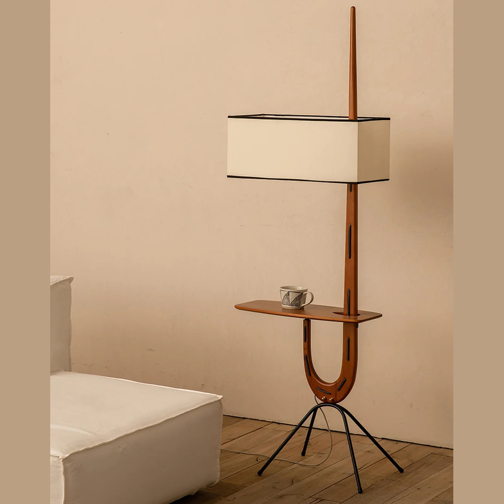 Lampadaire vintage Pelaellea