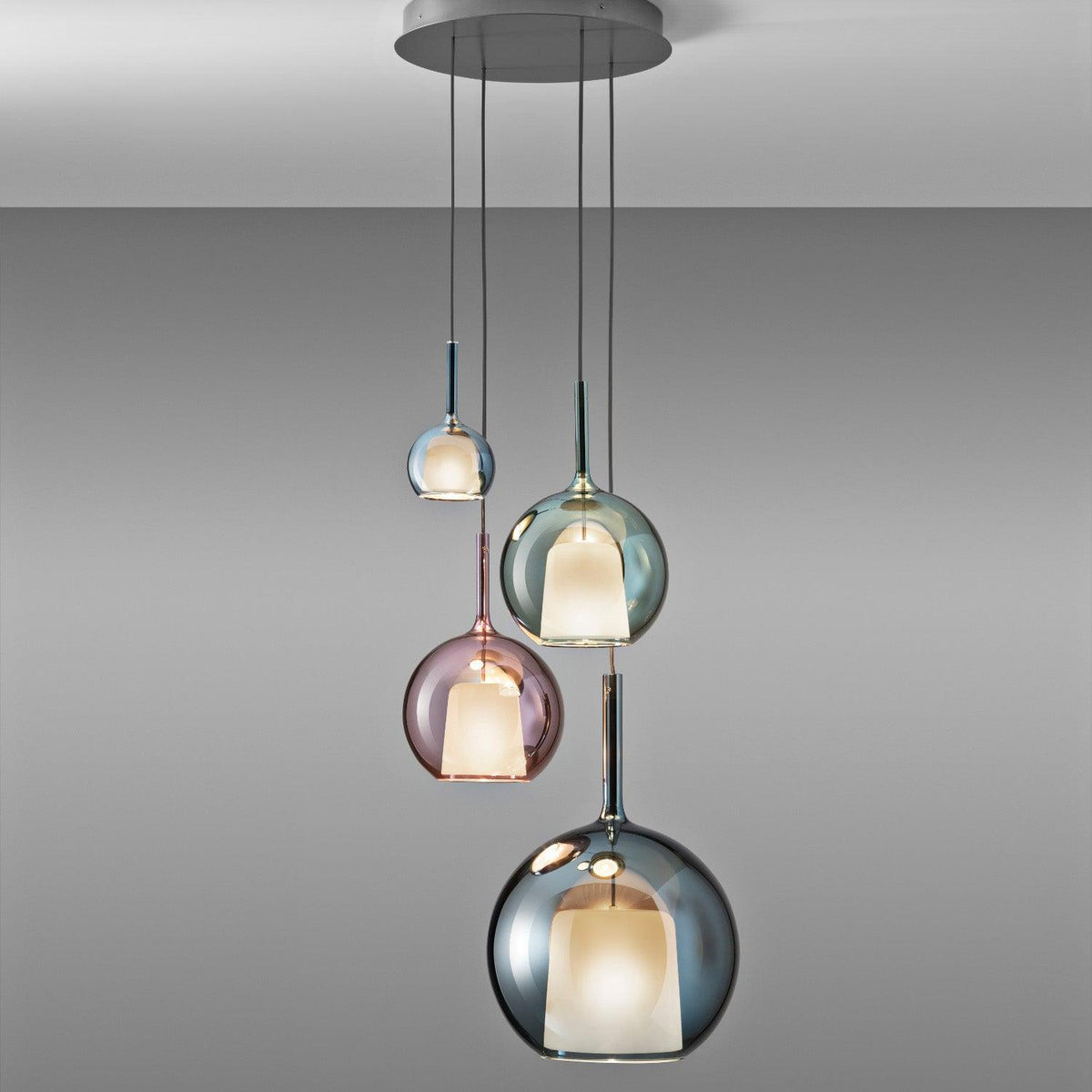 Lampa wisząca kula Nadmiska